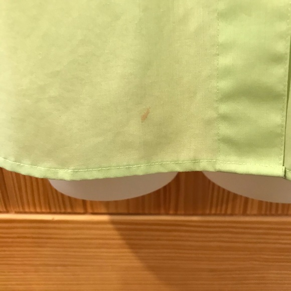🎉4 Tops For $25🎉Like New-Light Lime Green Blouse - Picture 8 of 8